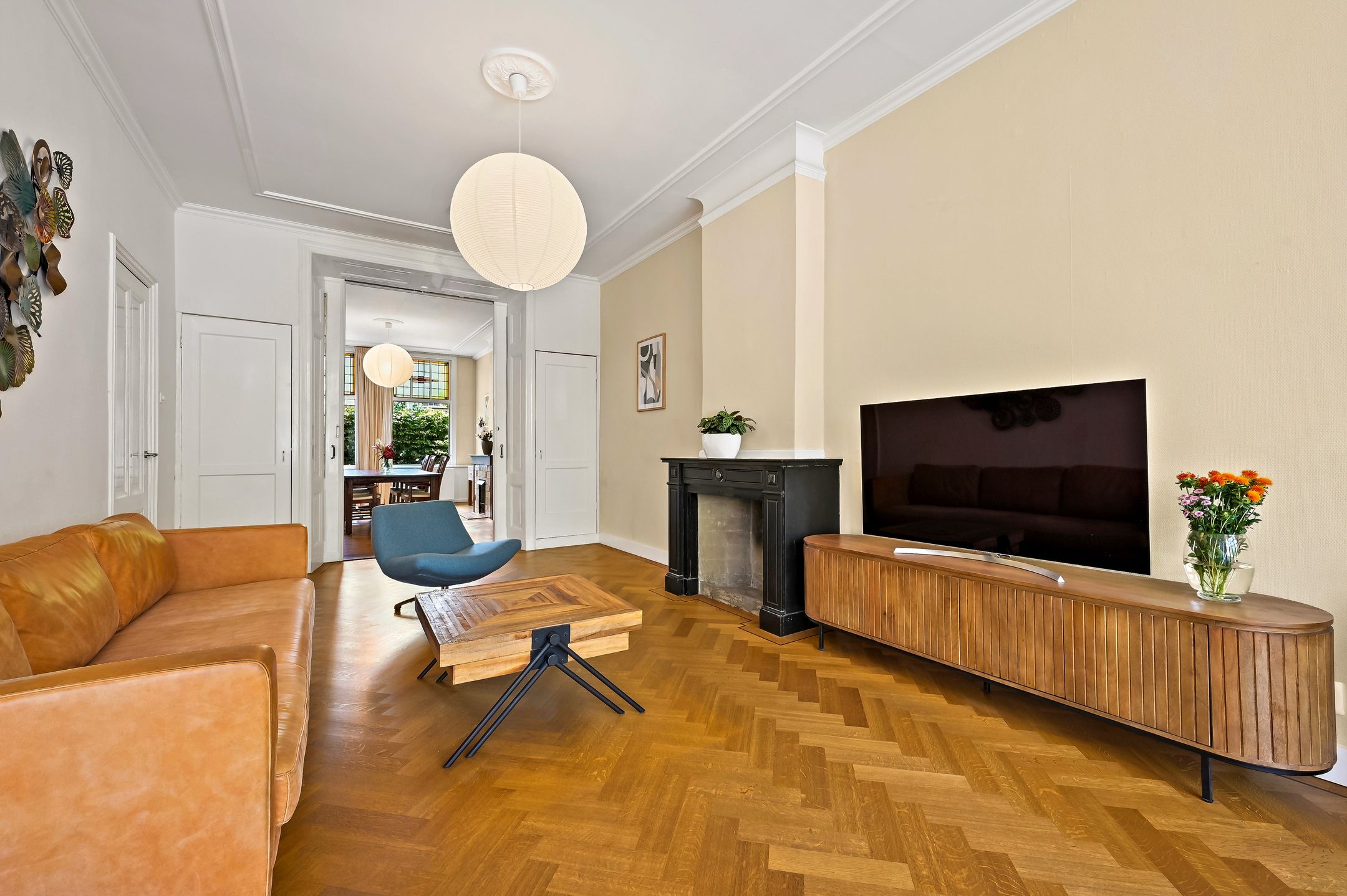 Photo 12 of Laan van Nieuw-Oost-Indië 166