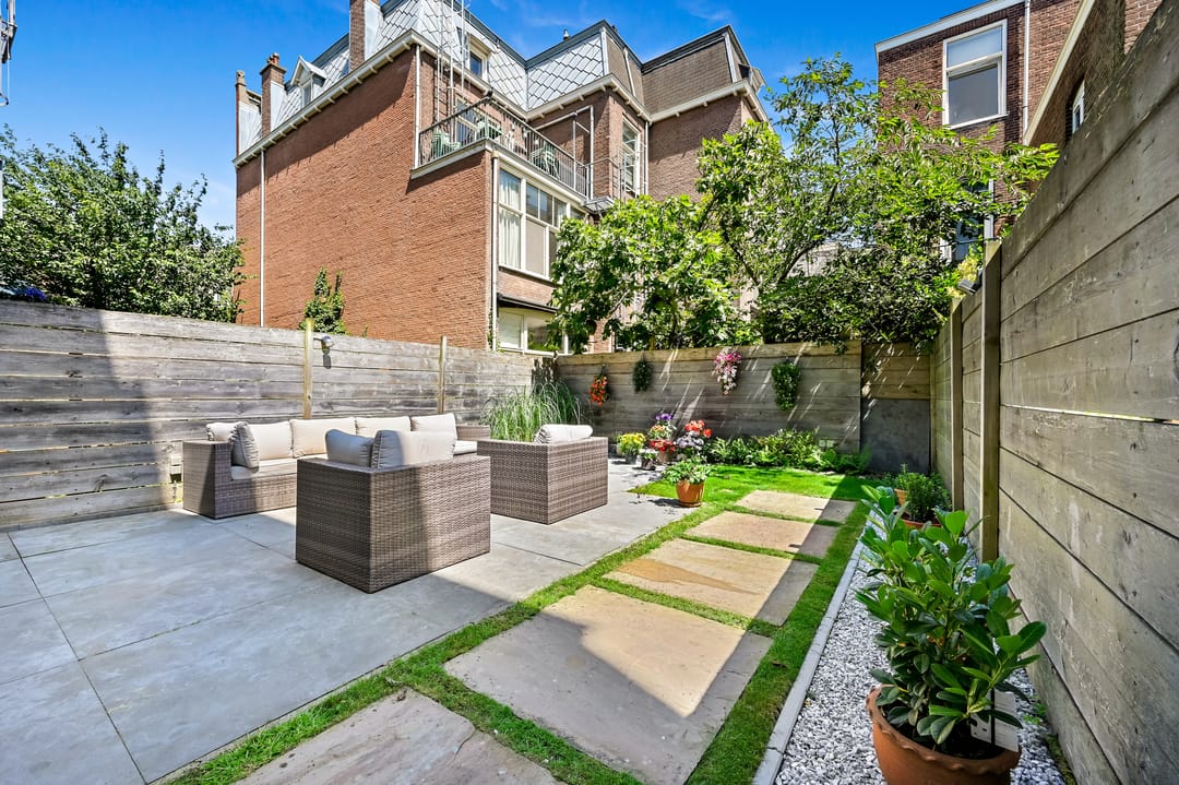 Photo 23 of Laan van Nieuw-Oost-Indië 166