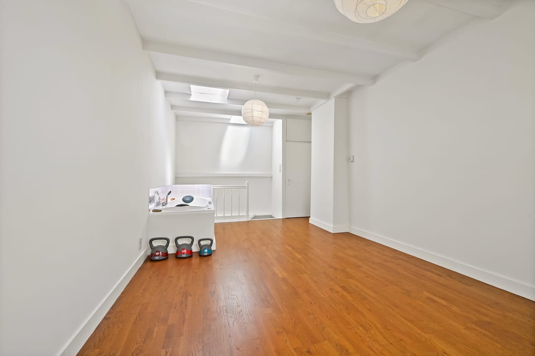 Photo 47 of Laan van Nieuw-Oost-Indië 166