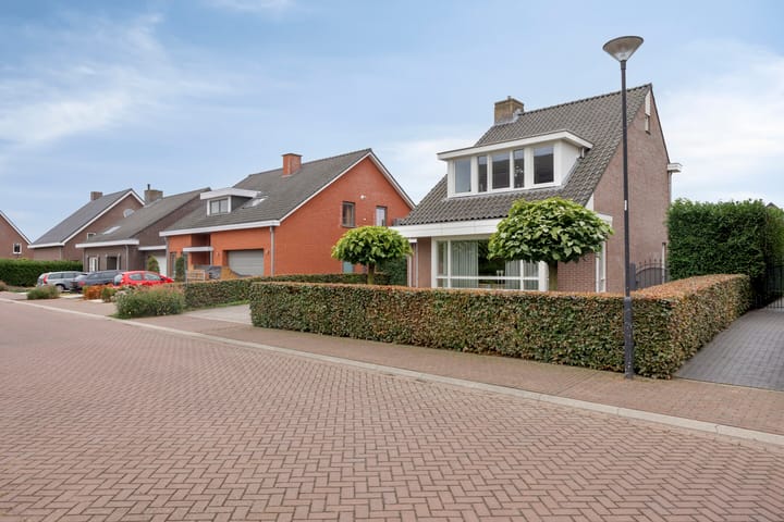 Foto 6 van Burgemeester Loefenstraat 16