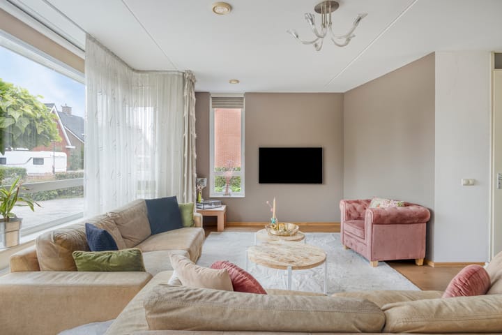 Foto 11 van Burgemeester Loefenstraat 16