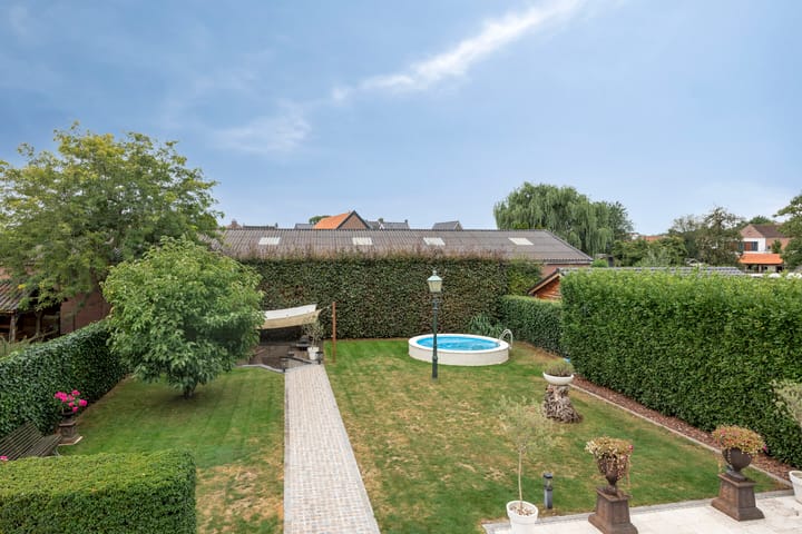 Foto 27 van Burgemeester Loefenstraat 16