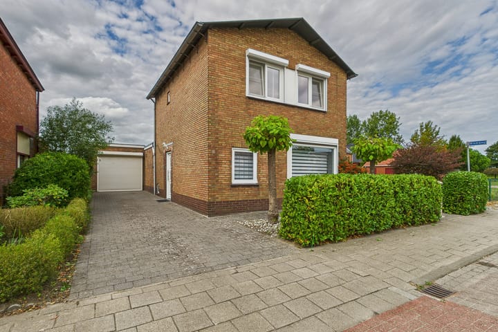 Photo 1 of 's-Gravenstraat 4