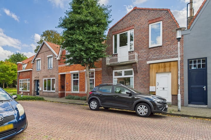 Foto 1 van Westdam 13