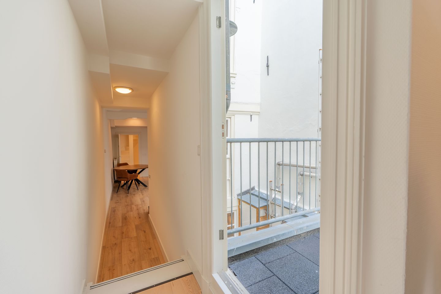 Foto 10 van Oudezijds Voorburgwal 171-C