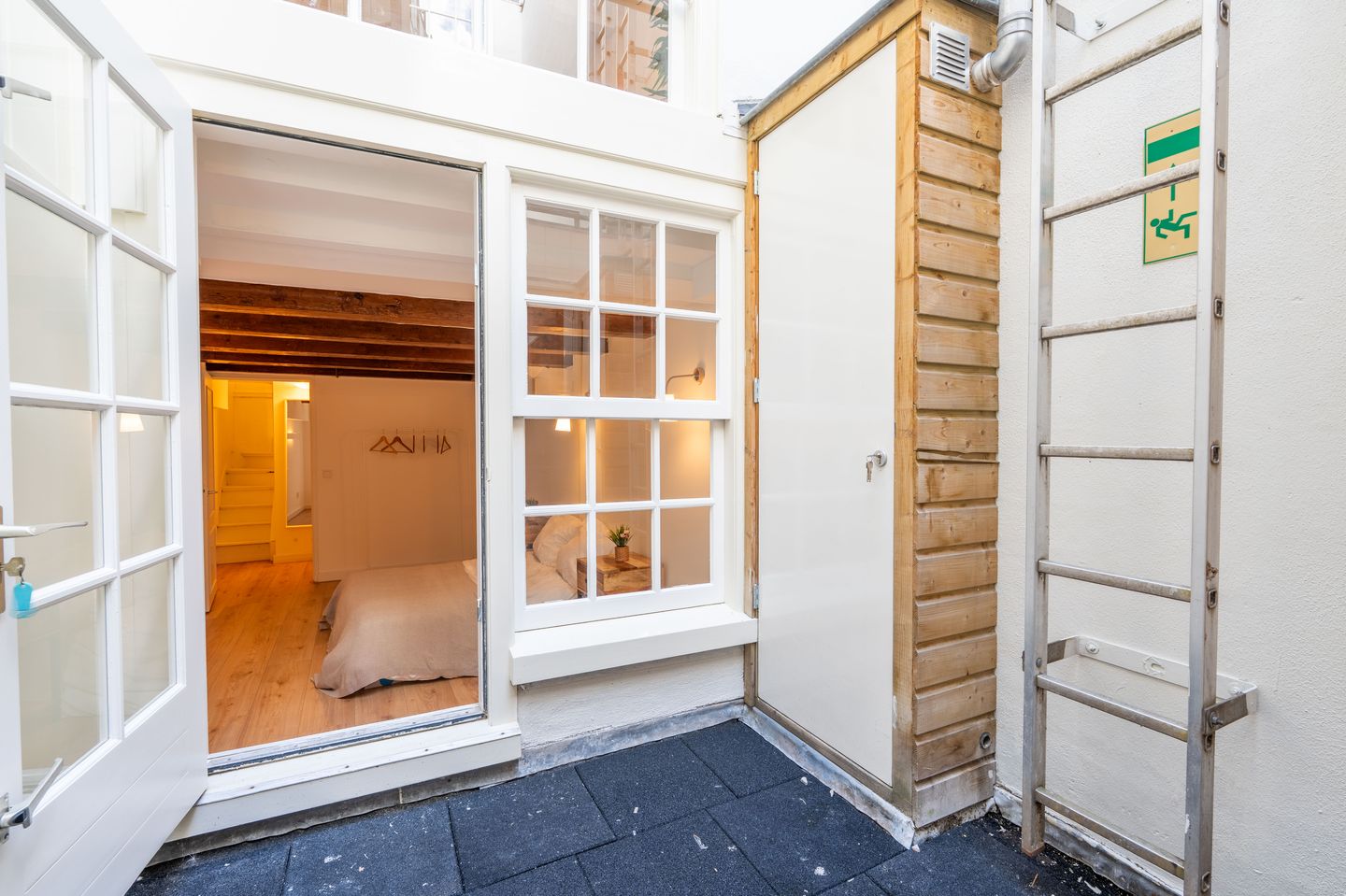 Foto 19 van Oudezijds Voorburgwal 171-C