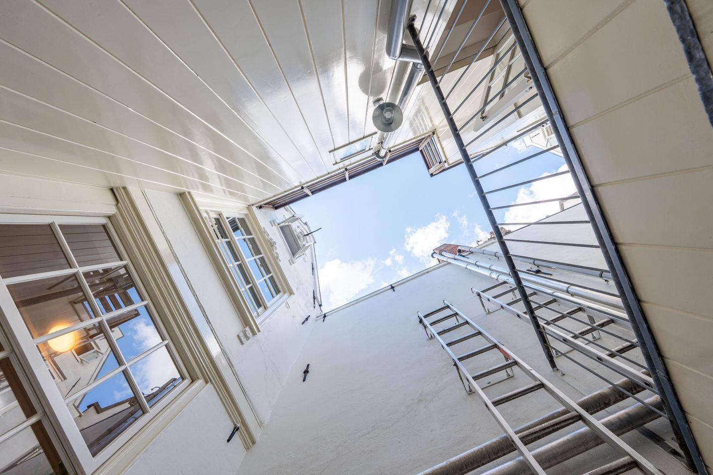 Foto 20 van Oudezijds Voorburgwal 171-C