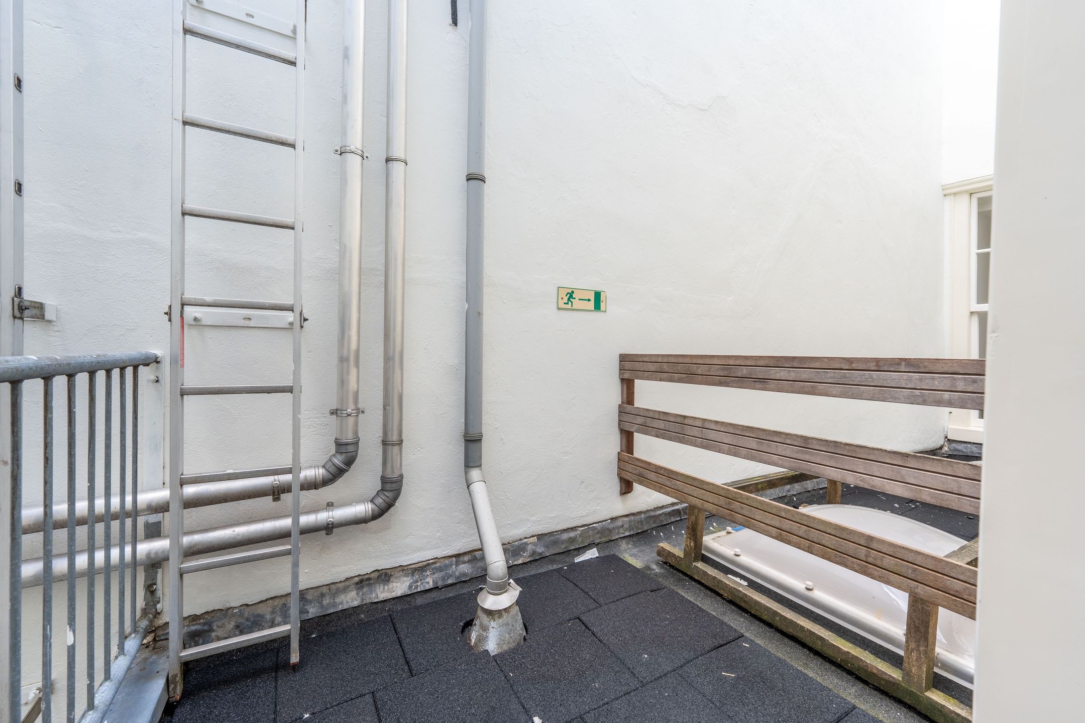 Foto 21 van Oudezijds Voorburgwal 171-C