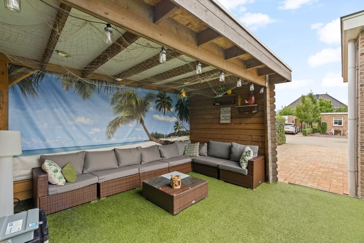 Photo 38 of Aper Bouwmankade 11