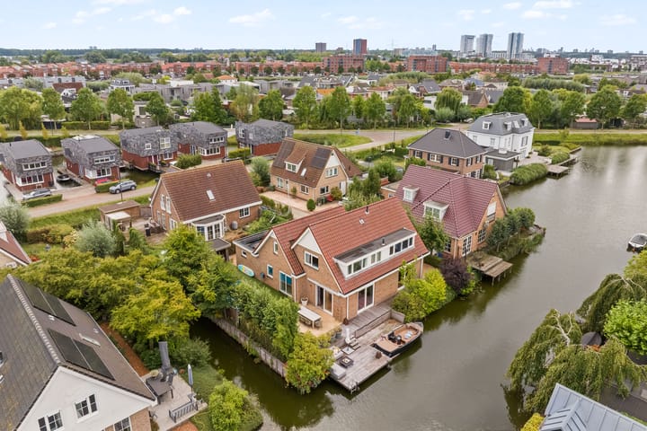 Photo 39 of Aper Bouwmankade 11