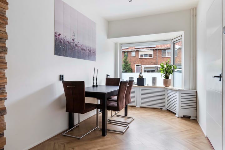 Foto 20 van Haagdoornstraat 57