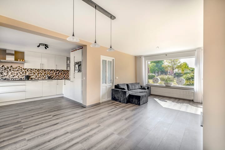 Photo 4 of Romeinenstraat 79