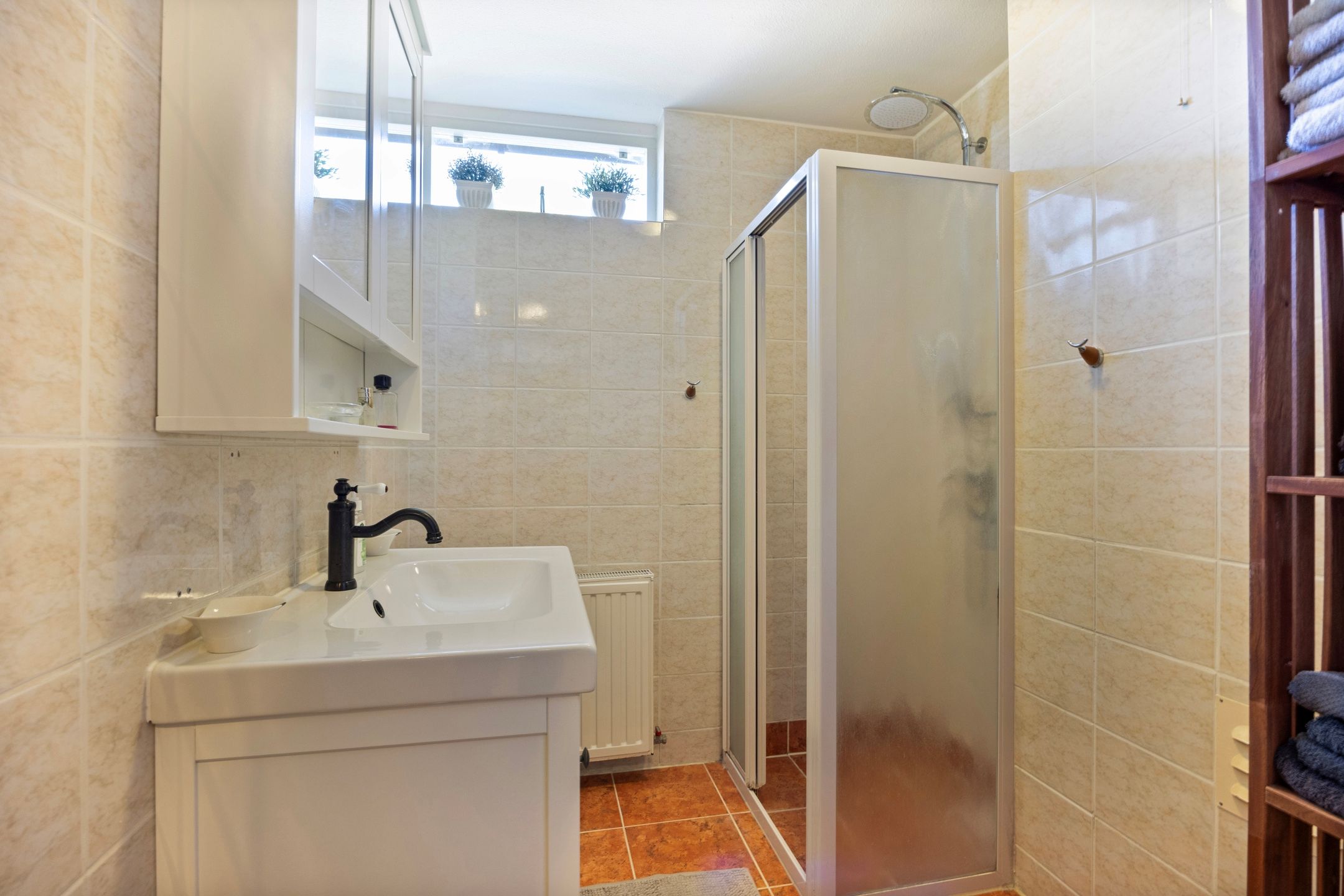 Photo 21 of Schoolstraat 44