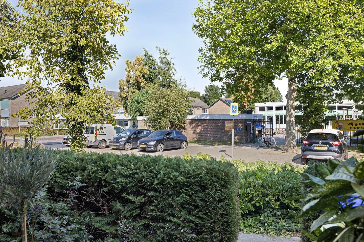 Photo 29 of Schoolstraat 44