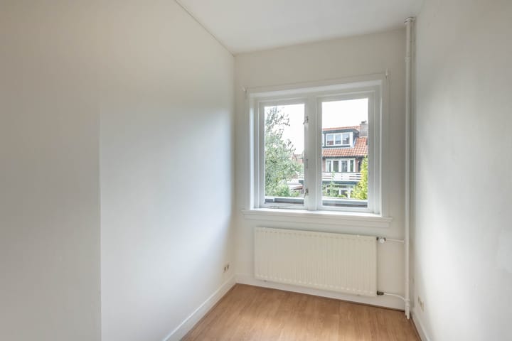 Photo 23 of Van Nesstraat 79