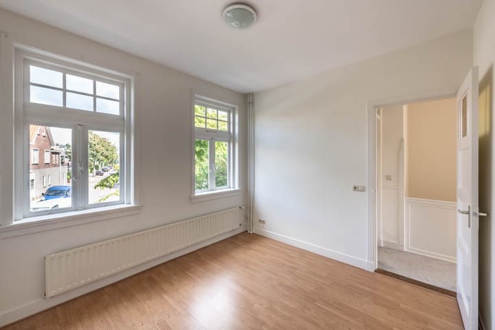 Photo 26 of Van Nesstraat 79