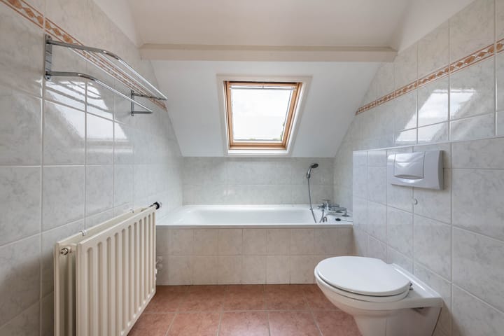 Photo 39 of Van Nesstraat 79