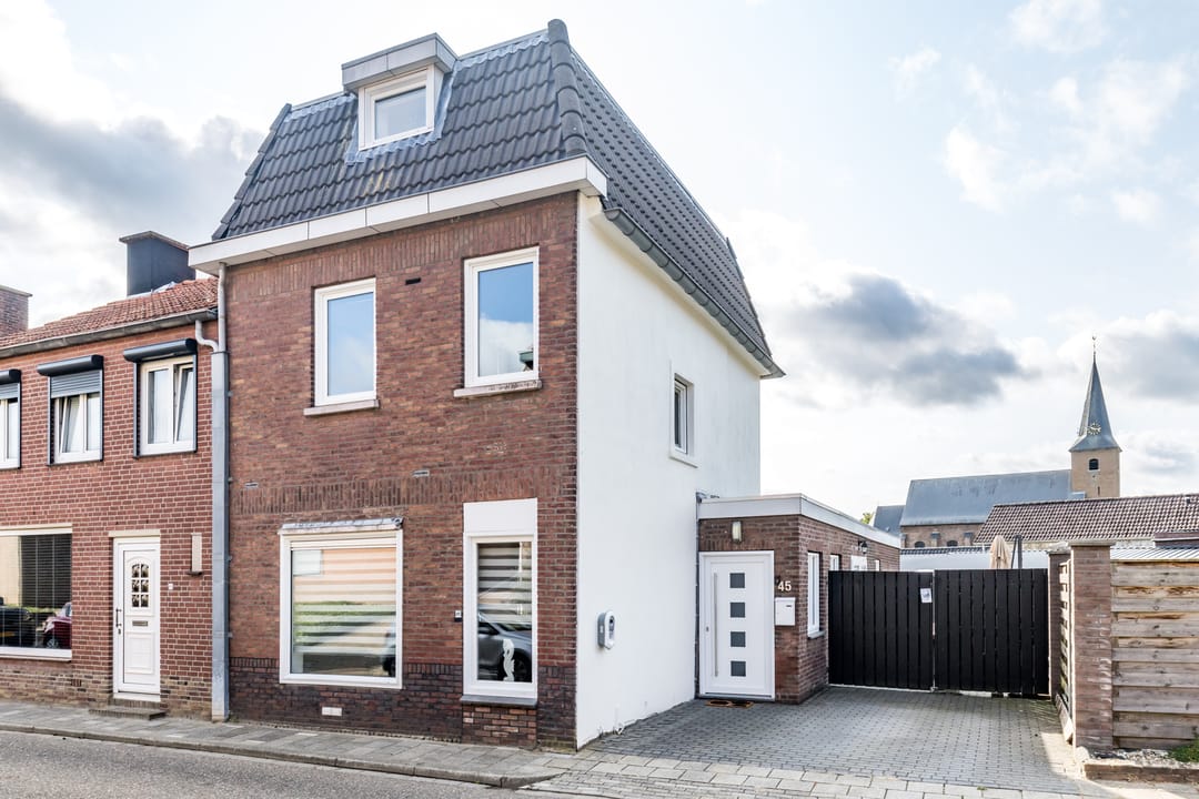 Foto 1 van Oudenboschstraat 45