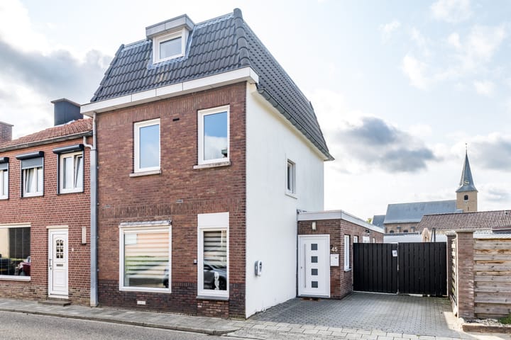 Foto 1 van Oudenboschstraat 45