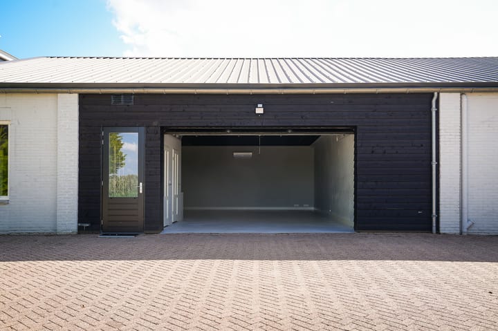 Photo 67 of Provincialeweg 36