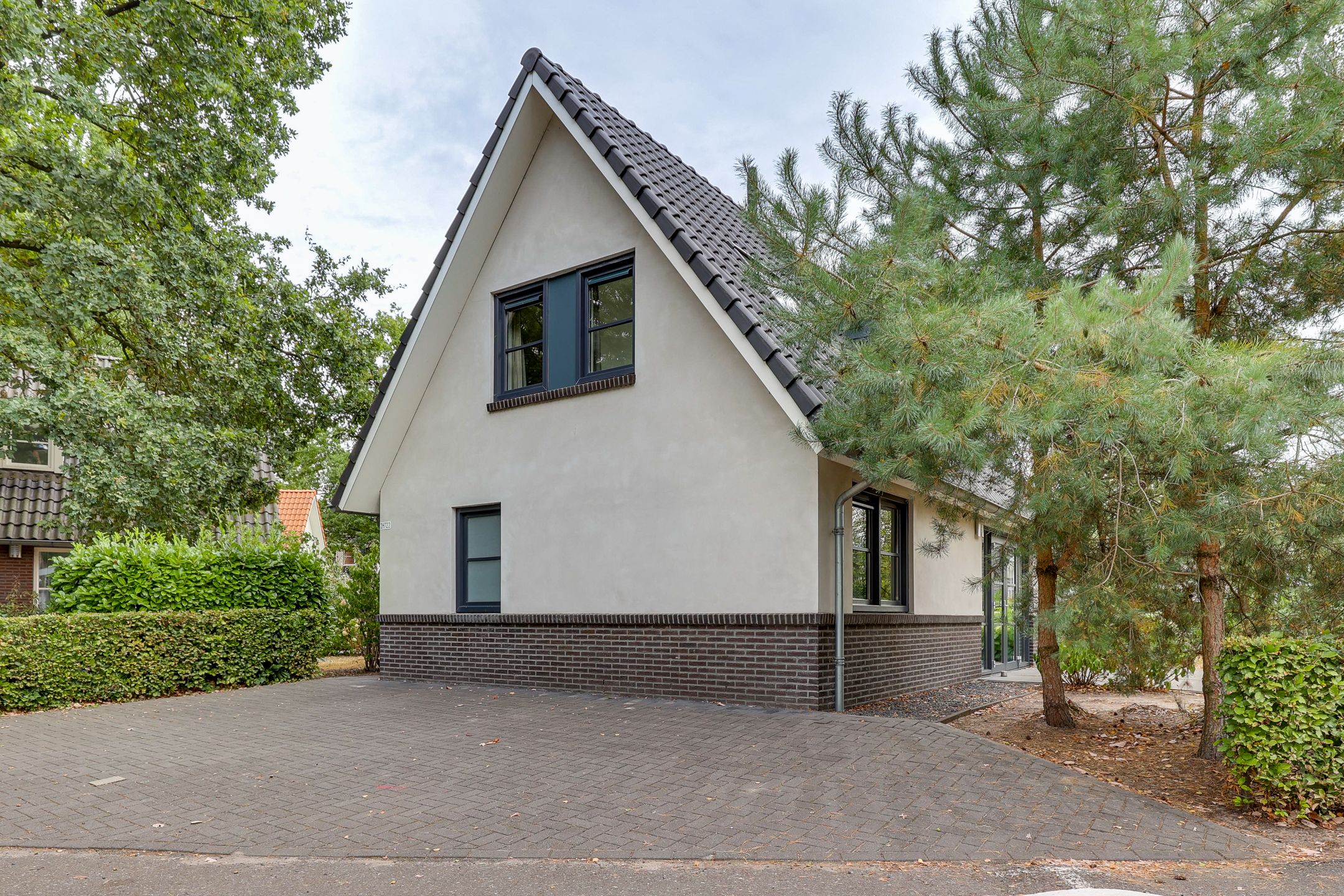 4-bedroom freehold villa in Lochem — photo 4 of 5