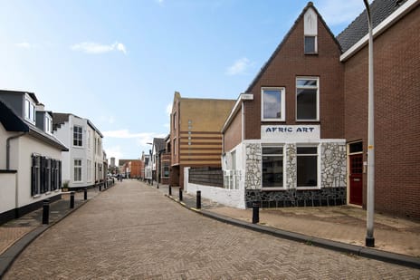 undefined main image