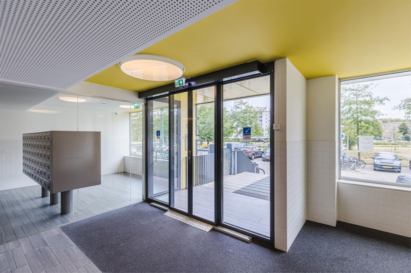 Photo 4 of Bos en Lommerplantsoen 113-E