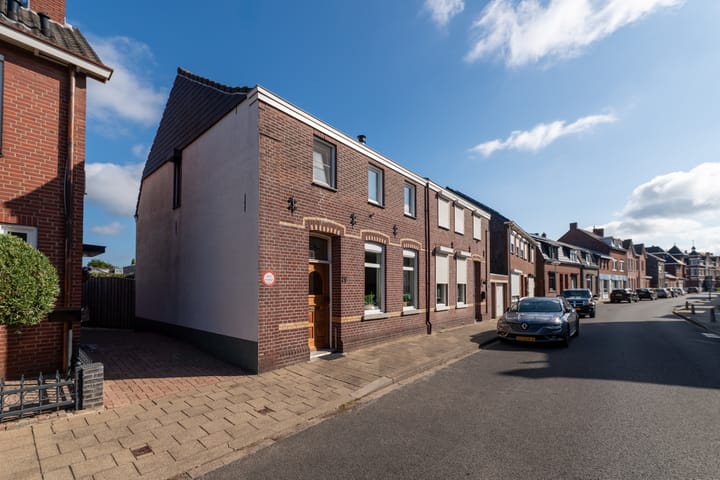 Photo 4 of 2e Lambertusstraat 26