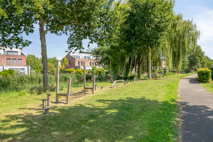 Photo 29 of Hooftstraat 27