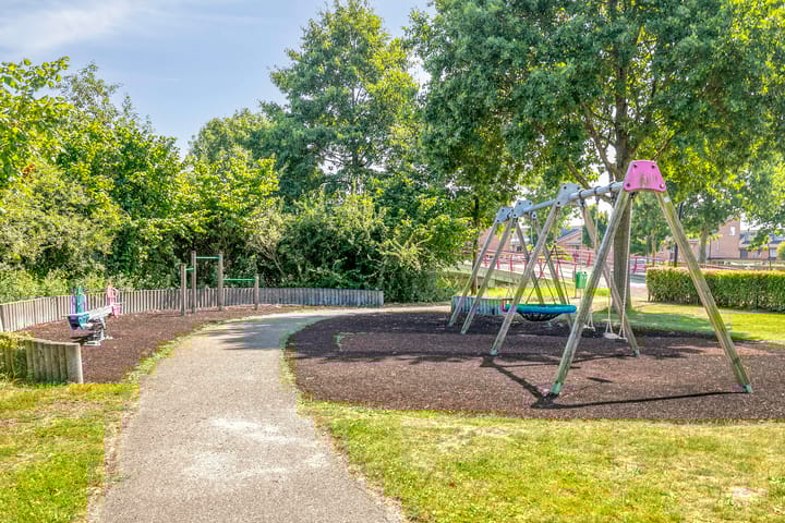 Photo 30 of Hooftstraat 27