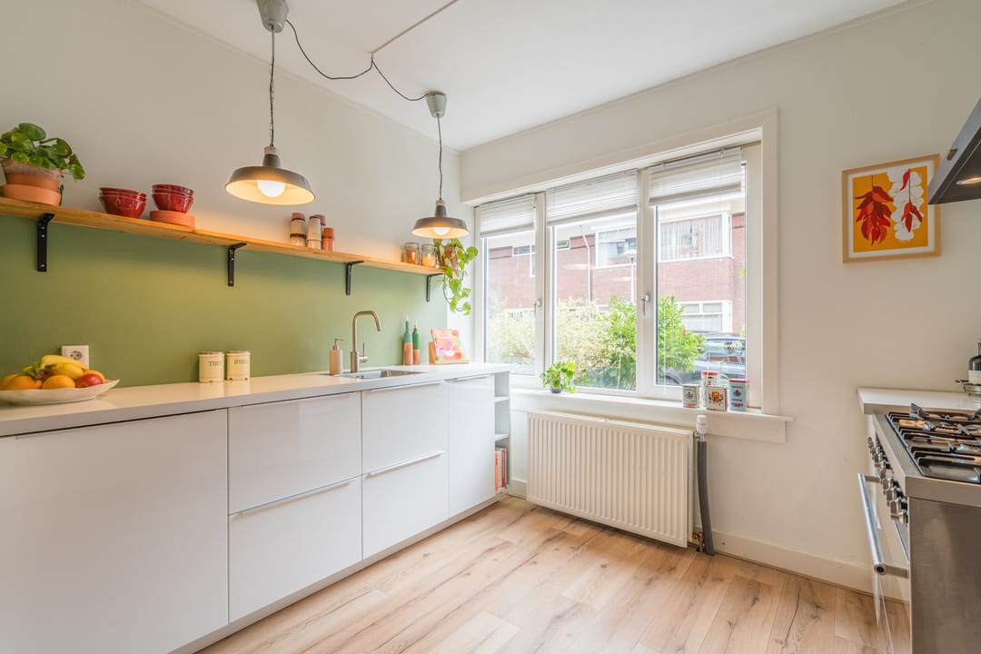 Photo 7 of Linnaeusstraat 38