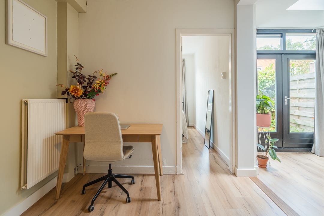 Photo 13 of Linnaeusstraat 38