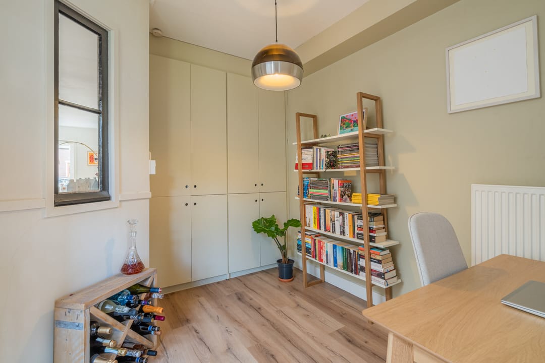 Photo 17 of Linnaeusstraat 38