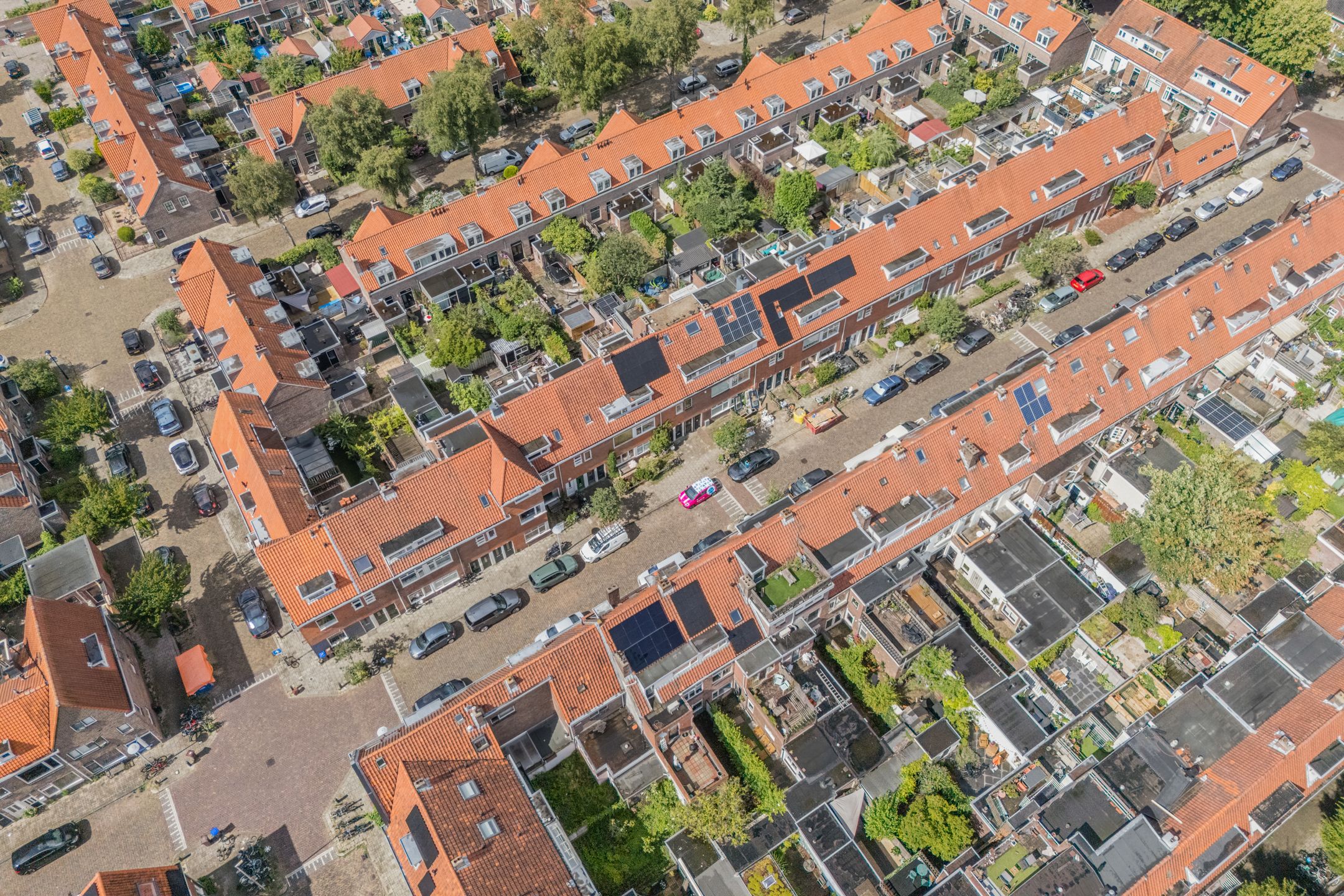 Photo 42 of Linnaeusstraat 38