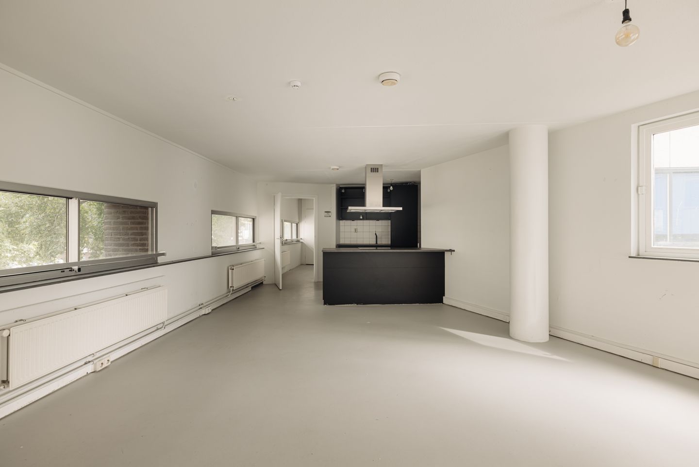 View photo 3 of Weesperstraat 390