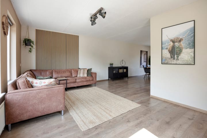 Foto 2 van Schoolstraat 39