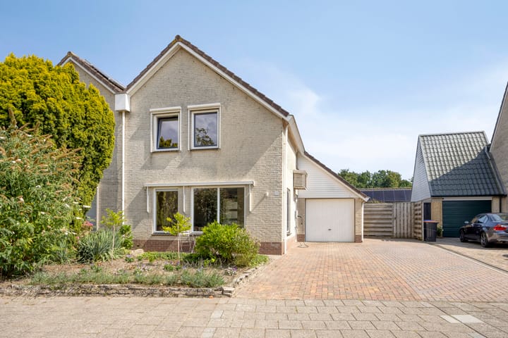 Foto 4 van Schoolstraat 39