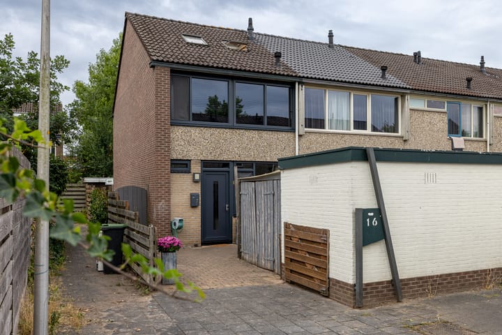 Schermhorst 16