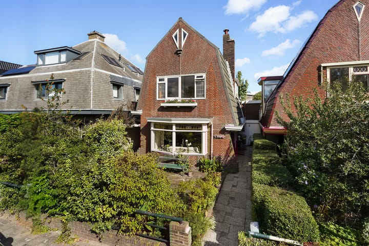 Foto 1 van Emmastraat 132