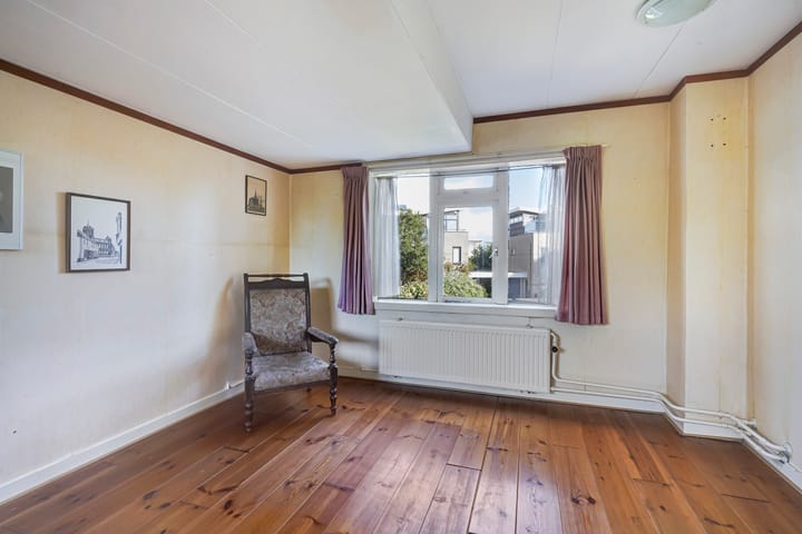 Foto 32 van Emmastraat 132