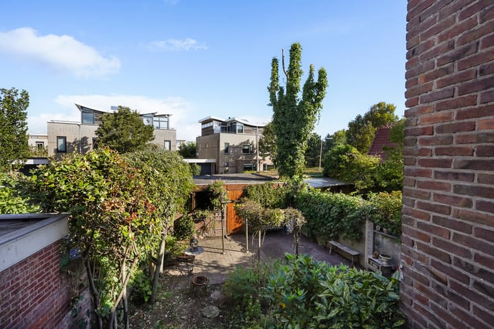 Foto 33 van Emmastraat 132