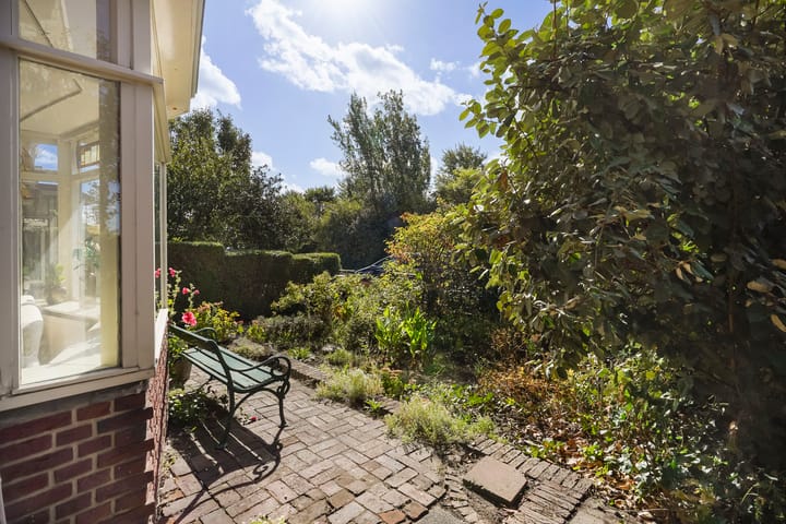 Foto 51 van Emmastraat 132