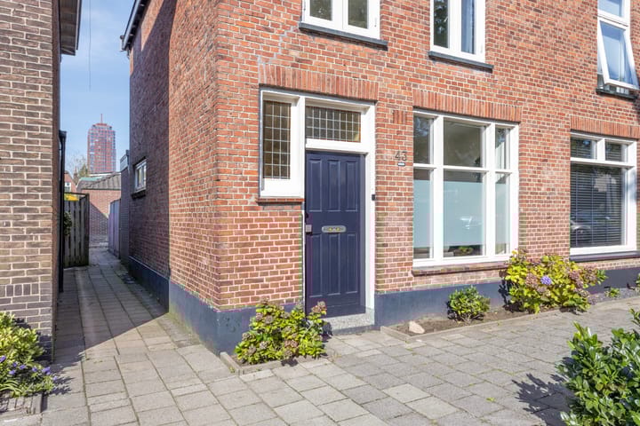 Foto 7 van Madoerastraat 43