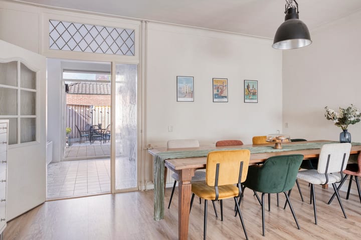 Foto 12 van Madoerastraat 43