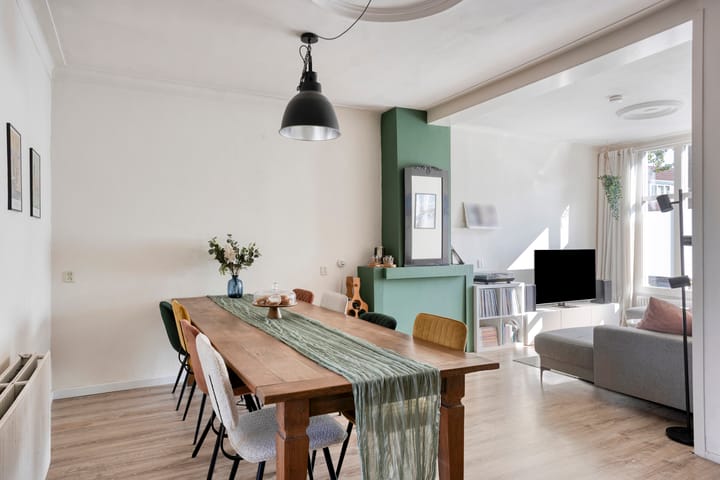 Foto 14 van Madoerastraat 43