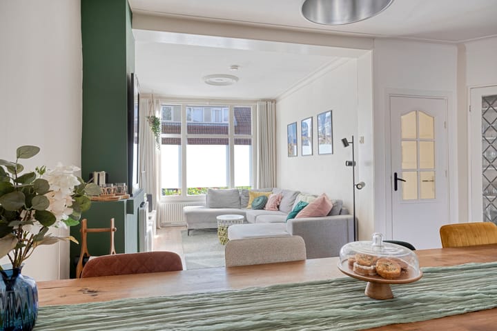 Foto 15 van Madoerastraat 43