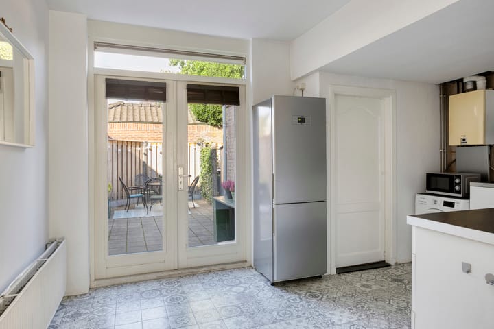 Foto 22 van Madoerastraat 43