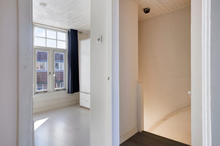 Foto 26 van Madoerastraat 43