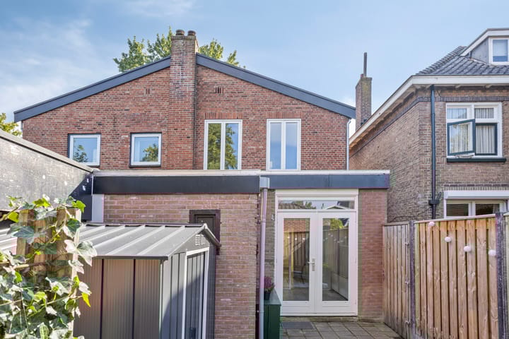 Foto 35 van Madoerastraat 43