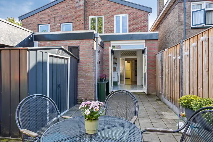 Foto 36 van Madoerastraat 43